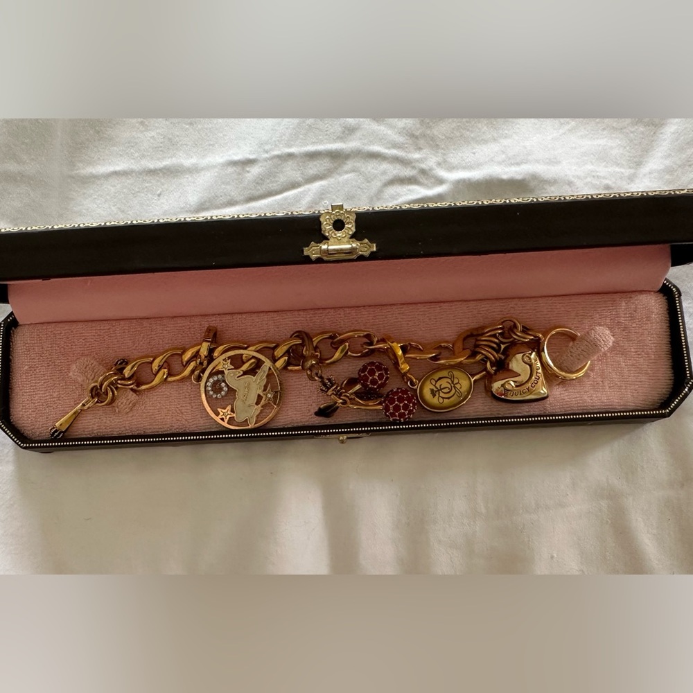 Juicy Couture Charm Bracelet w/ Charms